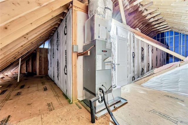 7008 Westfield Village Circle S, Summerfield, NC 27358