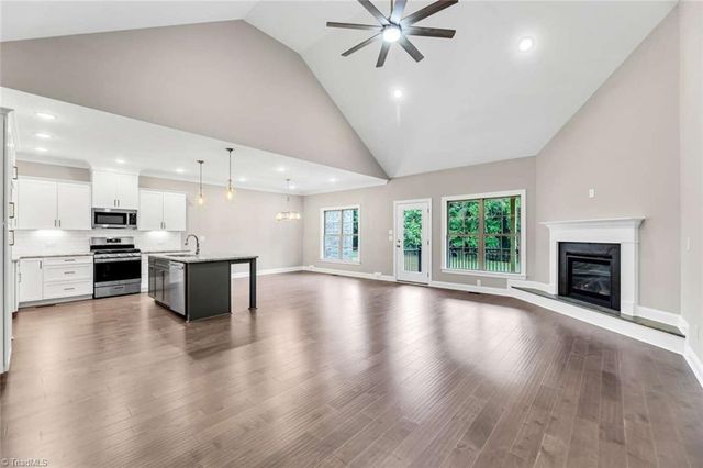 7008 Westfield Village Circle S, Summerfield, NC 27358