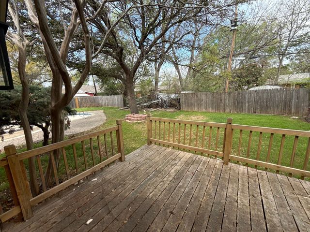 4724 Mackey Drive, North Richland Hills, TX 76180