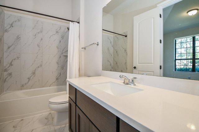 8526 Tombron Grove Road, Magnolia, TX 77354