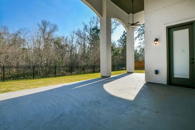 8526 Tombron Grove Road, Magnolia, TX 77354