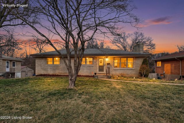 5917 Bay Pine Dr, Louisville, KY 40219