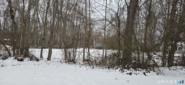 90 Crown Knoll Court APT 136, Groton, CT 06340