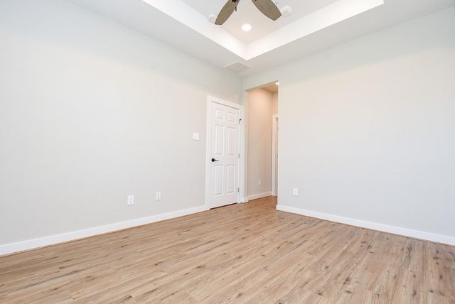 10317 Lake Road 10C, Houston, TX 77070