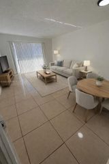 15201 NE 6th Ave C104, Miami, FL 33162