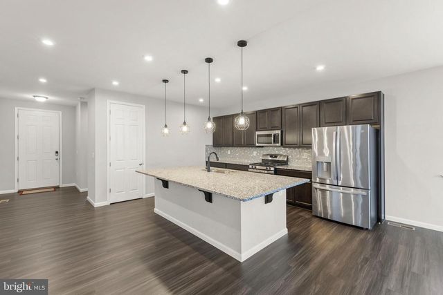 127 WESTCHESTER DR, Stephens City, VA 22655