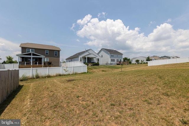 127 WESTCHESTER DR, Stephens City, VA 22655