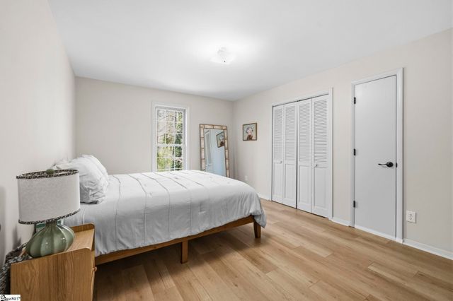 12 Coleman Drive, Travelers Rest, SC 29690