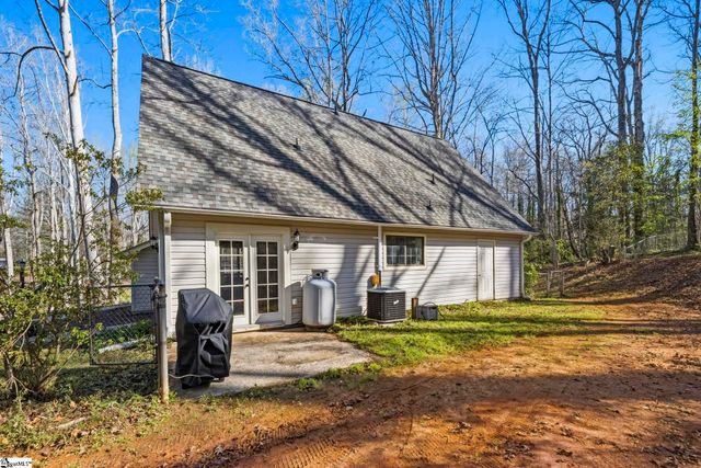 12 Coleman Drive, Travelers Rest, SC 29690