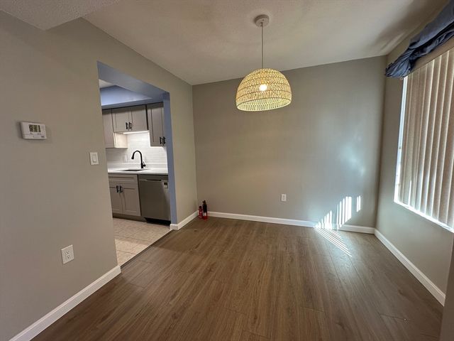 79 Greenbrook Dr 79, Stoughton, MA 02072