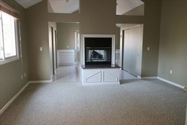 64 Arrowhead 64, Ashland, MA 01721