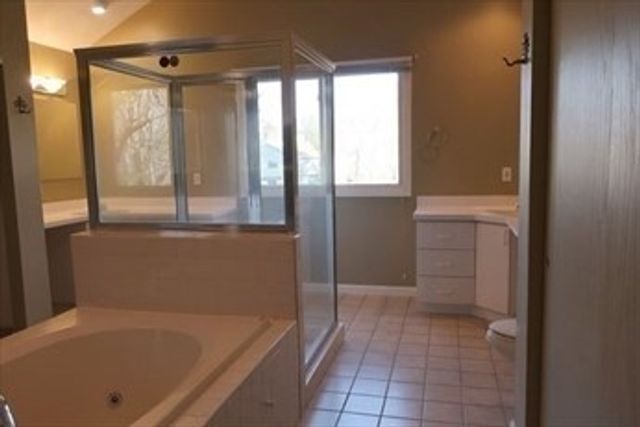 64 Arrowhead 64, Ashland, MA 01721