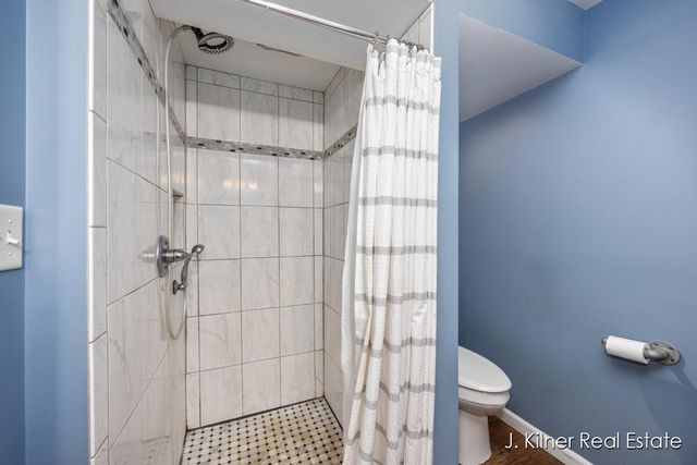 950 Covell Avenue, Grand Rapids, MI 49504