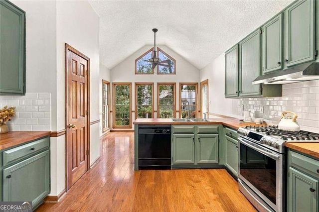 3370 Stone Path Way, Powder Springs, GA 30127
