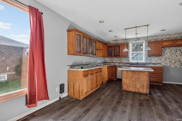 505 W Marion Street, Monticello, IN 47960