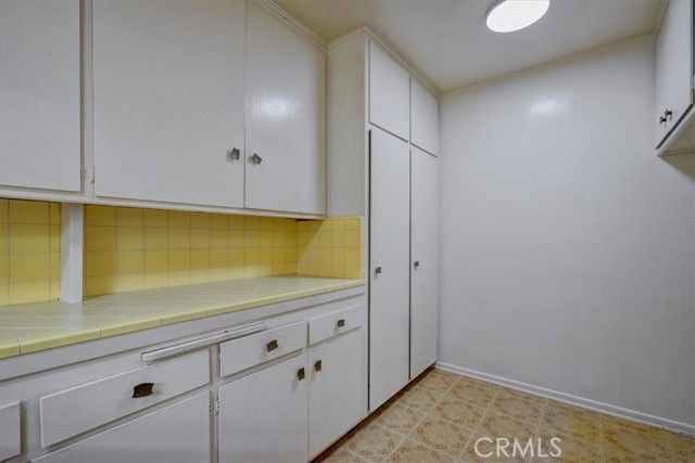 700 E Carson Street 4, Long Beach, CA 90807