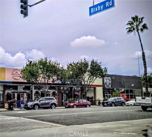 700 E Carson Street 4, Long Beach, CA 90807