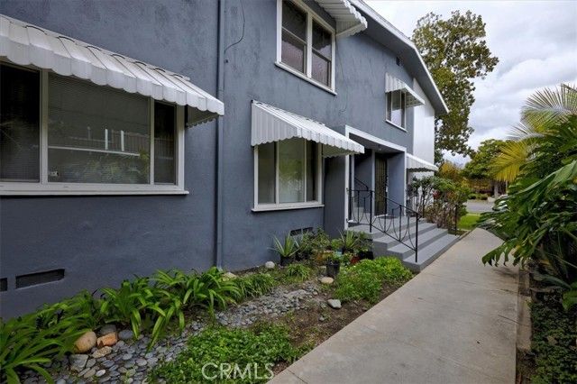 700 E Carson Street 4, Long Beach, CA 90807