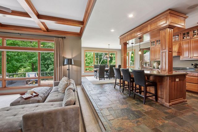 15208 Fairway Heights Road NW, Prior Lake, MN 55372