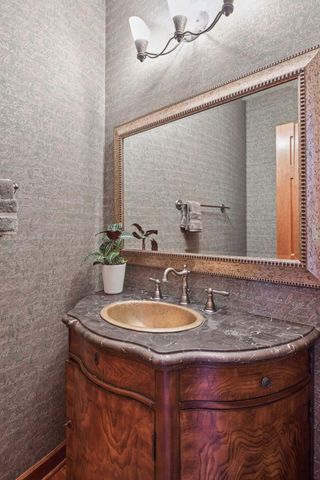15208 Fairway Heights Road NW, Prior Lake, MN 55372