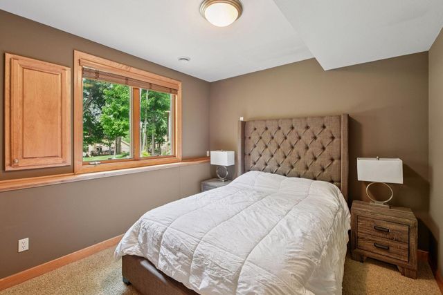 15208 Fairway Heights Road NW, Prior Lake, MN 55372