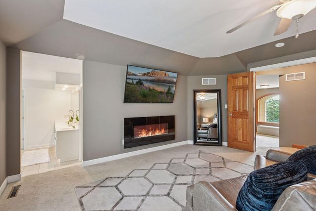 15208 Fairway Heights Road NW, Prior Lake, MN 55372