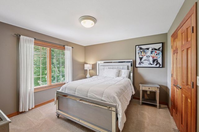 15208 Fairway Heights Road NW, Prior Lake, MN 55372