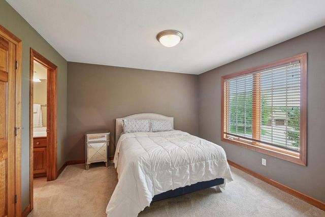 15208 Fairway Heights Road NW, Prior Lake, MN 55372
