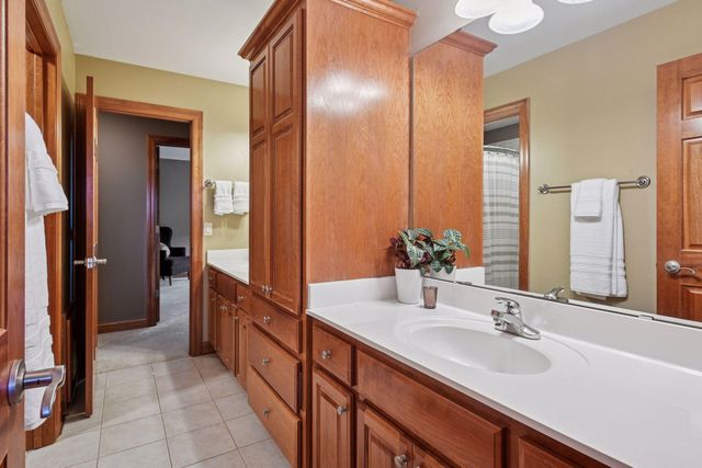 15208 Fairway Heights Road NW, Prior Lake, MN 55372