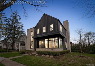 283 E Lincoln Street, Birmingham, MI 48009