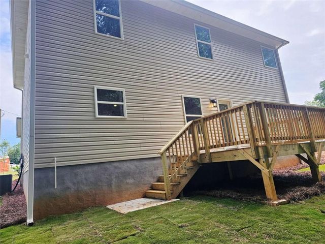 309 Melanie Court, Bowdon, GA 30108