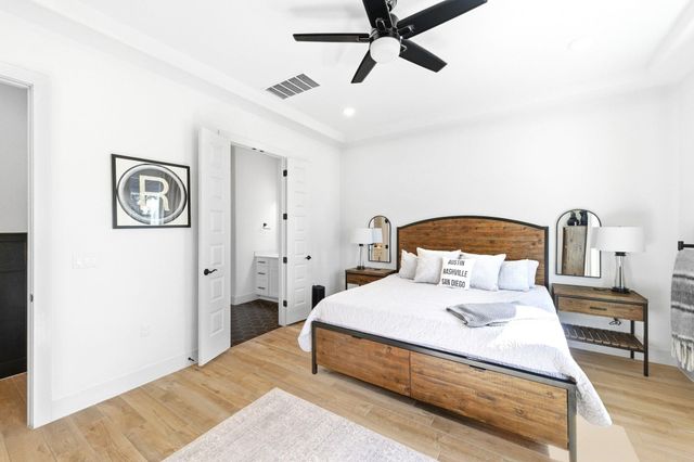 1144 Lucca DR 6, Dripping Springs, TX 78620