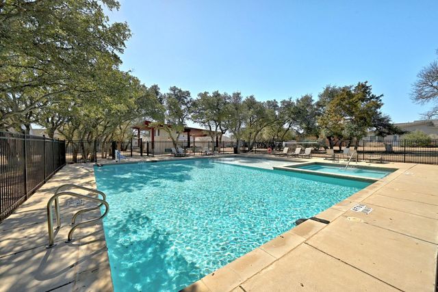 1144 Lucca DR 6, Dripping Springs, TX 78620