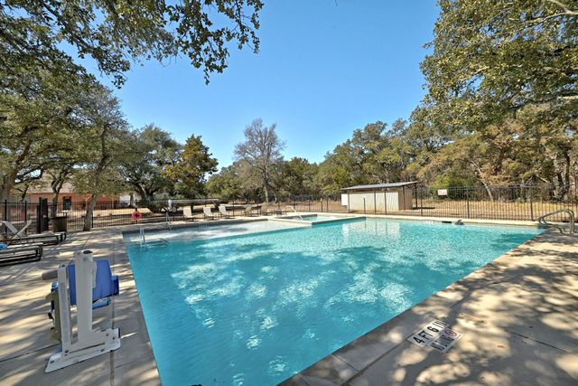 1144 Lucca DR 6, Dripping Springs, TX 78620