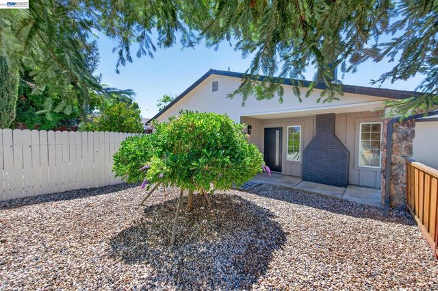 646 Joyce Street, Livermore, CA 94550