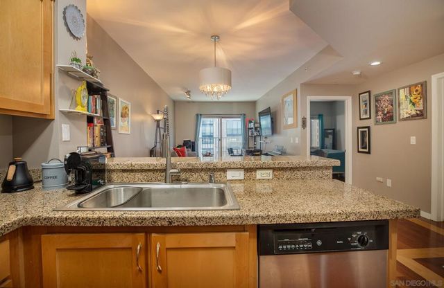 450 J St 7091, San Diego, CA 92101