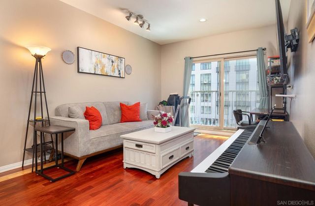 450 J St 7091, San Diego, CA 92101