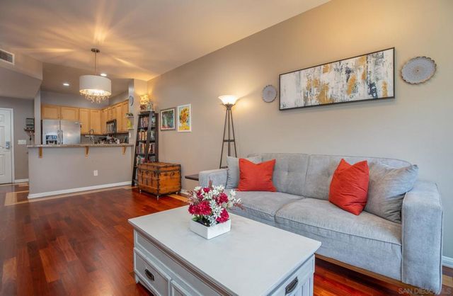 450 J St 7091, San Diego, CA 92101