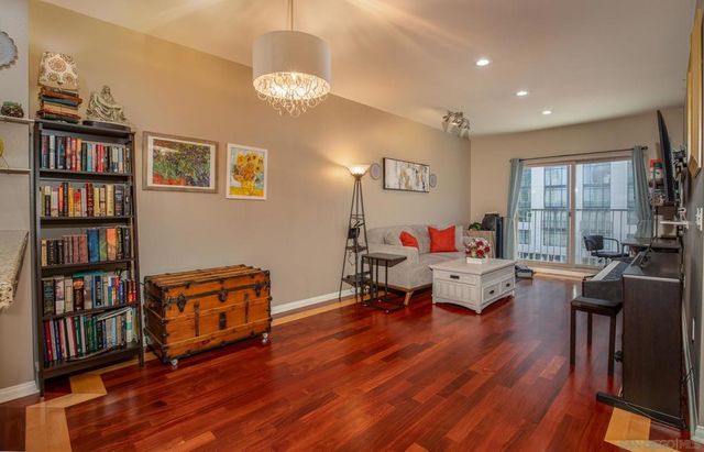 450 J St 7091, San Diego, CA 92101