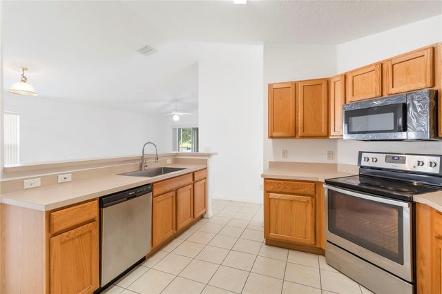 11055 ROUSE RUN CIRCLE, Orlando, FL 32817