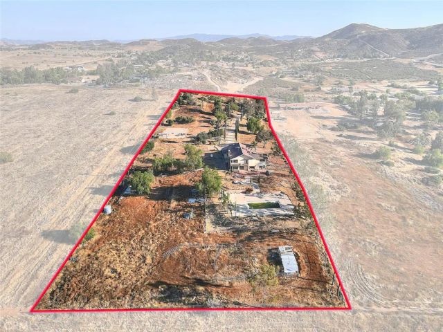 16770 Rocky Glen, Lake Mathews, CA 92570