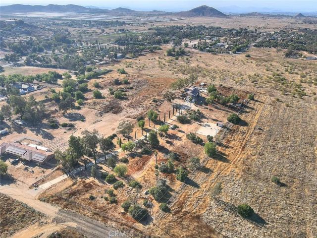 16770 Rocky Glen, Lake Mathews, CA 92570