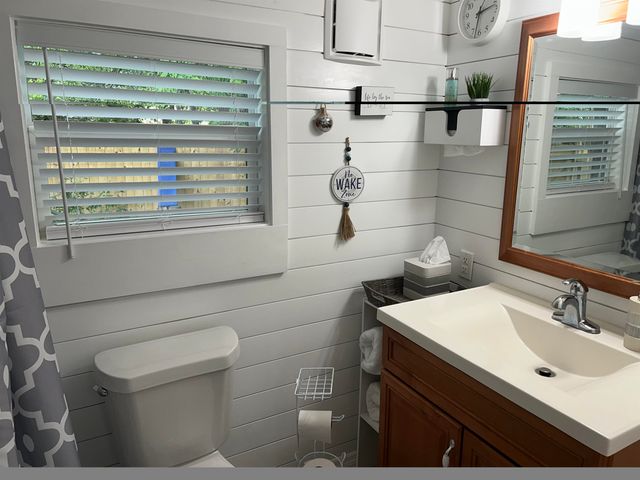 6 Shamrock Circle, Murrells Inlet, SC 29576