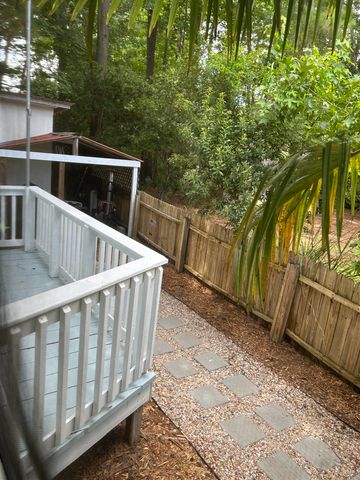 6 Shamrock Circle, Murrells Inlet, SC 29576