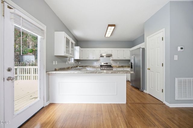 3805 Hollycrest Court, Raleigh, NC 27612