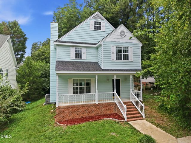 3805 Hollycrest Court, Raleigh, NC 27612