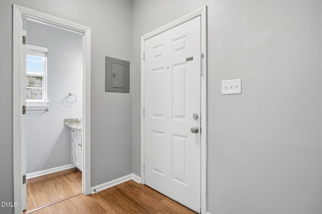 3805 Hollycrest Court, Raleigh, NC 27612