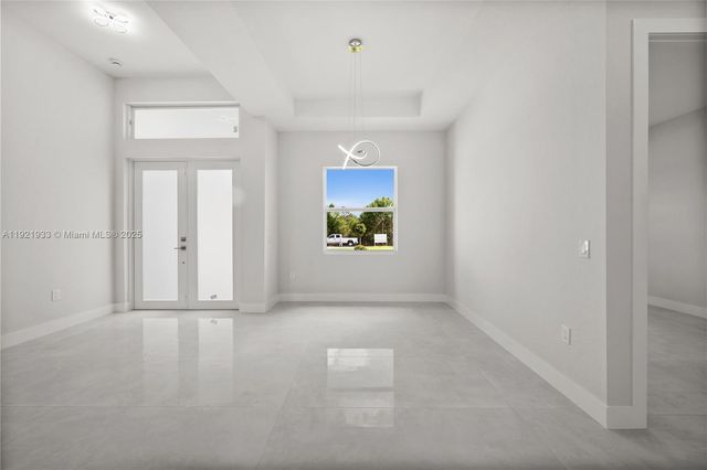 3631 68Th AVE NE, Naples, FL 34120