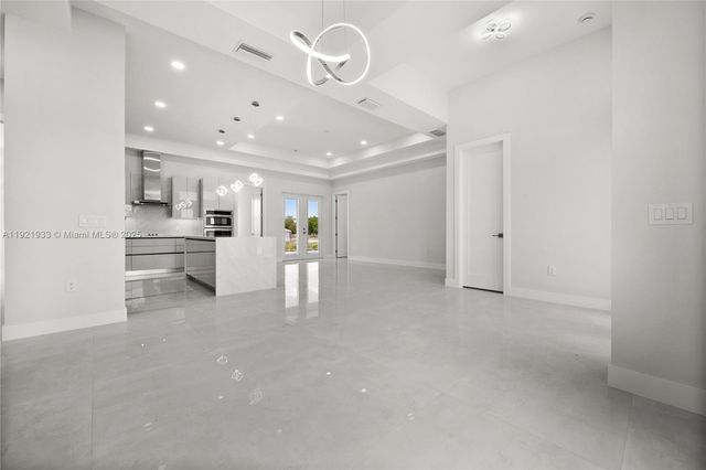 3631 68Th AVE NE, Naples, FL 34120