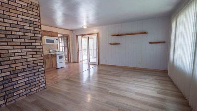 N4496 STRAWBERRY CIRCLE, Wautoma, WI 54982